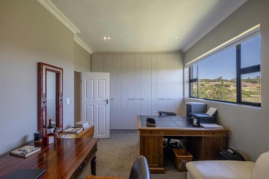 4 Bedroom Property for Sale in Kragga Kamma Eastern Cape